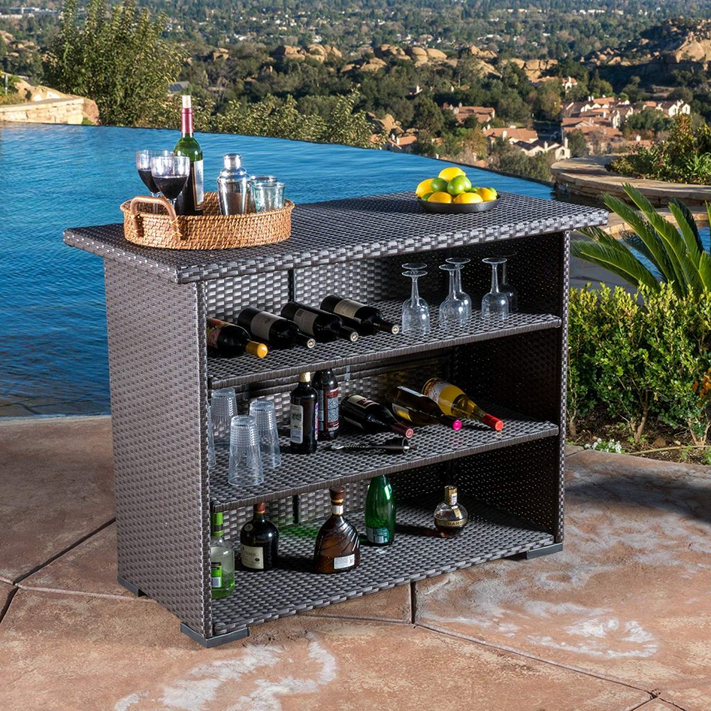 Stylish Outdoor Bar Sets For Backyard Entertaining